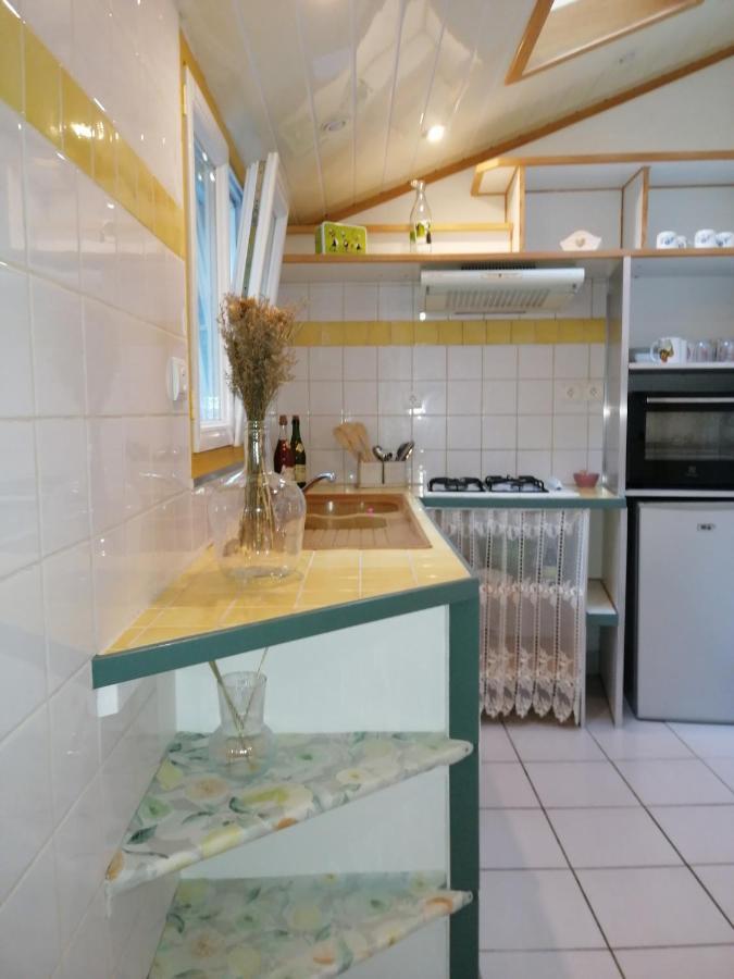 Aux Vieilles Murailles • Charmante Maison & Cour มอร์เล ภายนอก รูปภาพ
