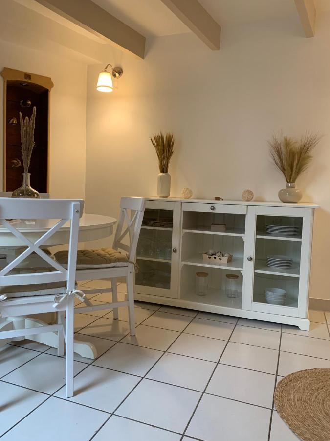 Aux Vieilles Murailles • Charmante Maison & Cour มอร์เล ภายนอก รูปภาพ