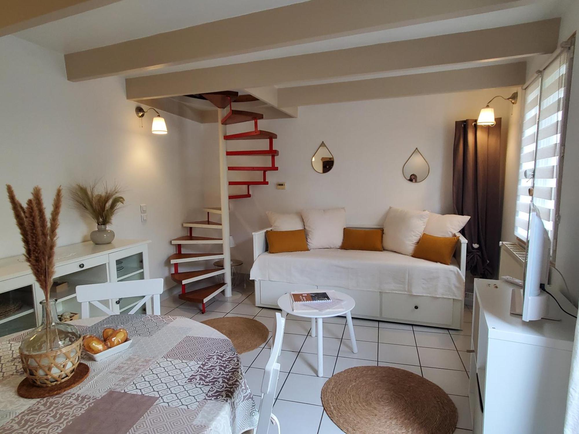 Aux Vieilles Murailles • Charmante Maison & Cour มอร์เล ภายนอก รูปภาพ